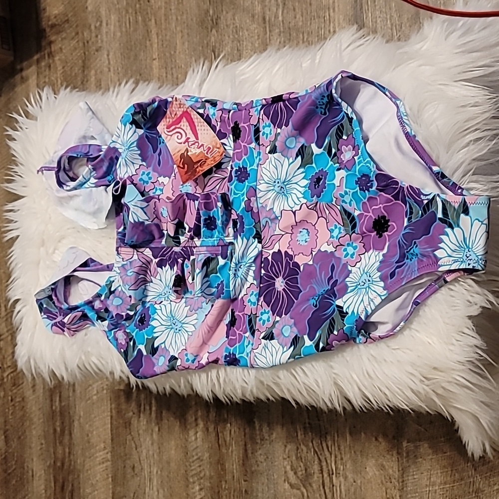 NWT Swimwear Girls 1 piece